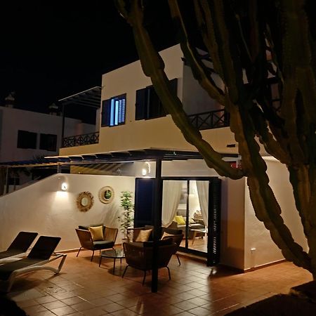 Villa Optimist Rubicon Piscina Climatizable, Frente Al Mar بلايا بلانكا المظهر الخارجي الصورة