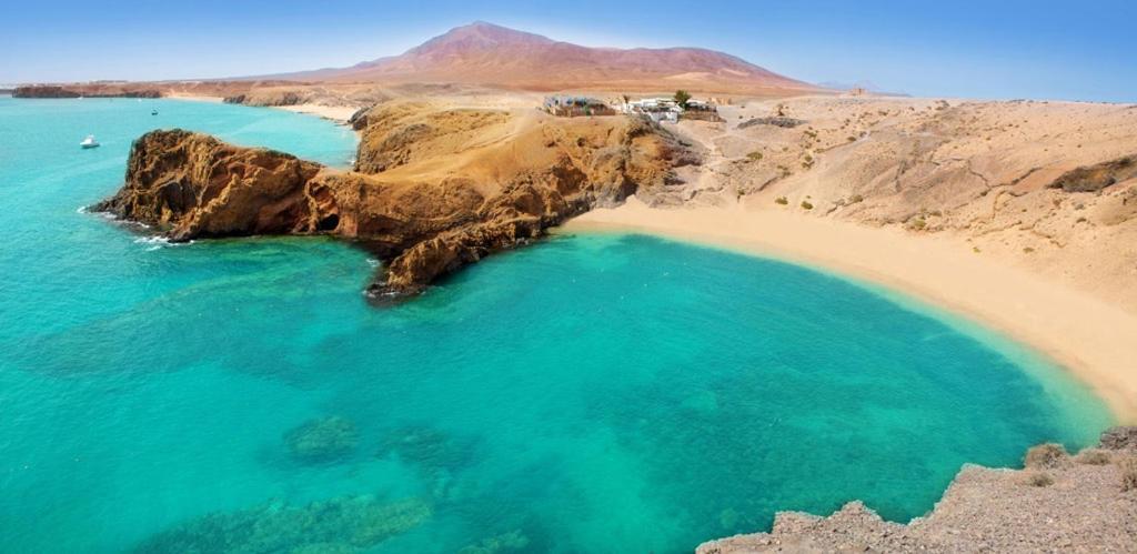 Villa Optimist Rubicon Piscina Climatizable, Frente Al Mar بلايا بلانكا المظهر الخارجي الصورة