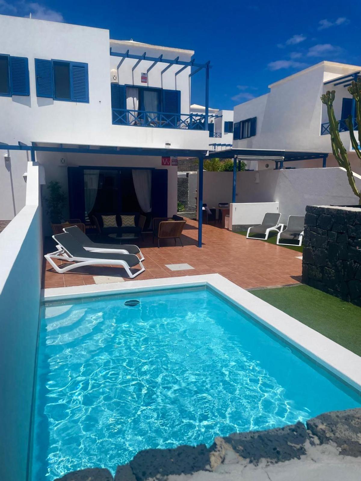 Villa Optimist Rubicon Piscina Climatizable, Frente Al Mar بلايا بلانكا المظهر الخارجي الصورة